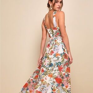 Lulu's Vibrant Floral Maxi Dress